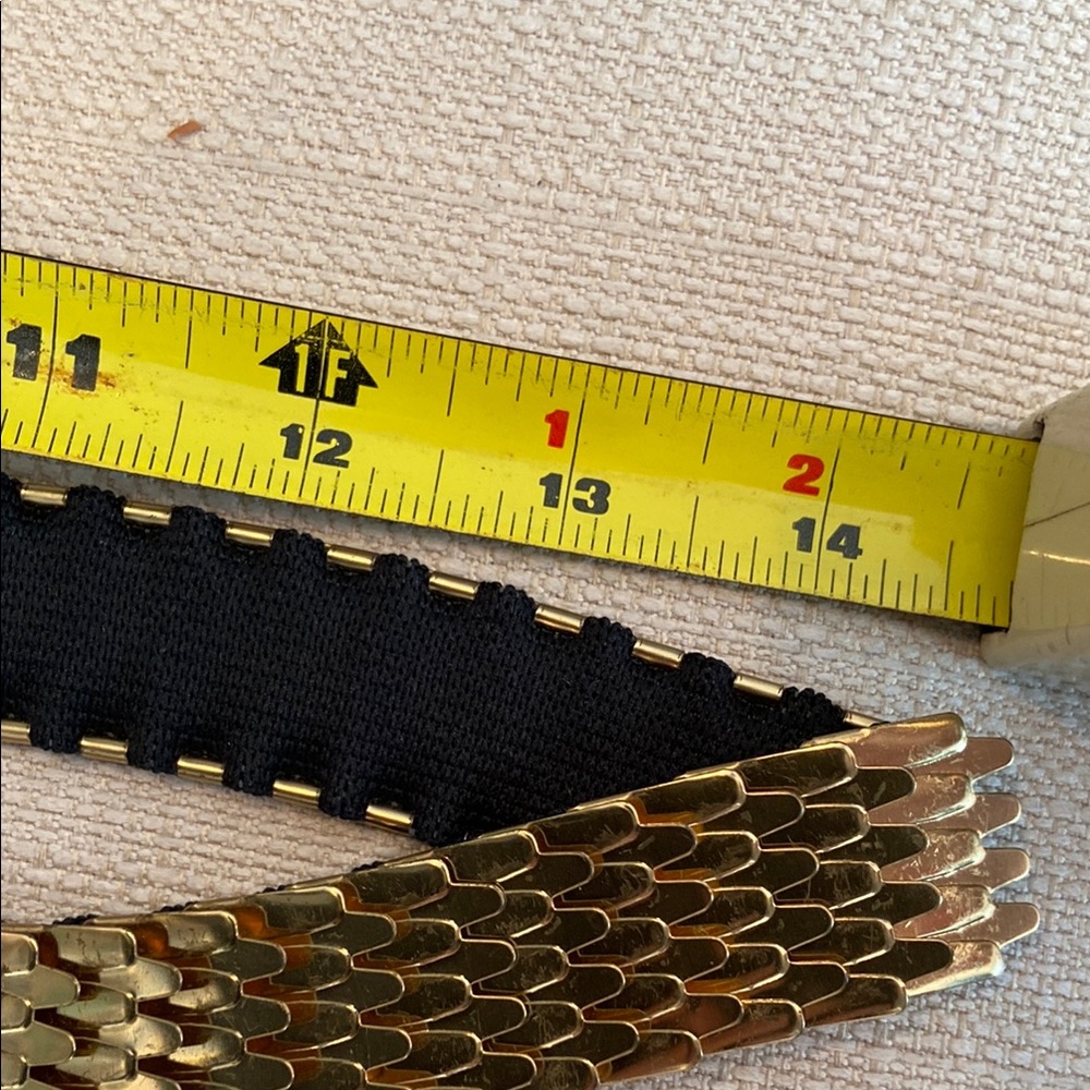 Vintage Gold Belt - Picture 11 of 13